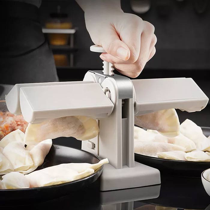 DumplingsMold, the kitchen gadget for making homemade wraps, dumplings and ravioli + FREE e-book