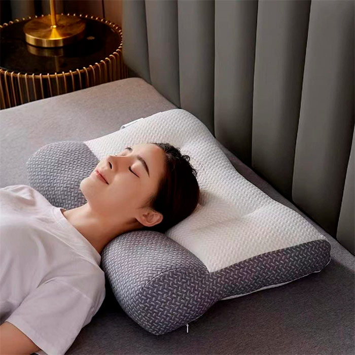 An ergonomic pillow gives you an invigorating night's sleep and a day with more energy and better well-being!