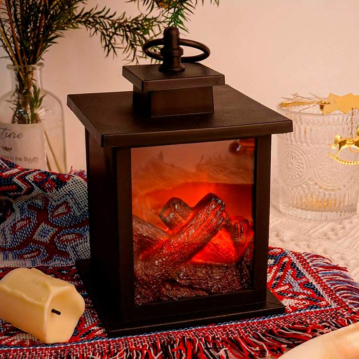 A fire that looks like a real one is flickering in the lamp!