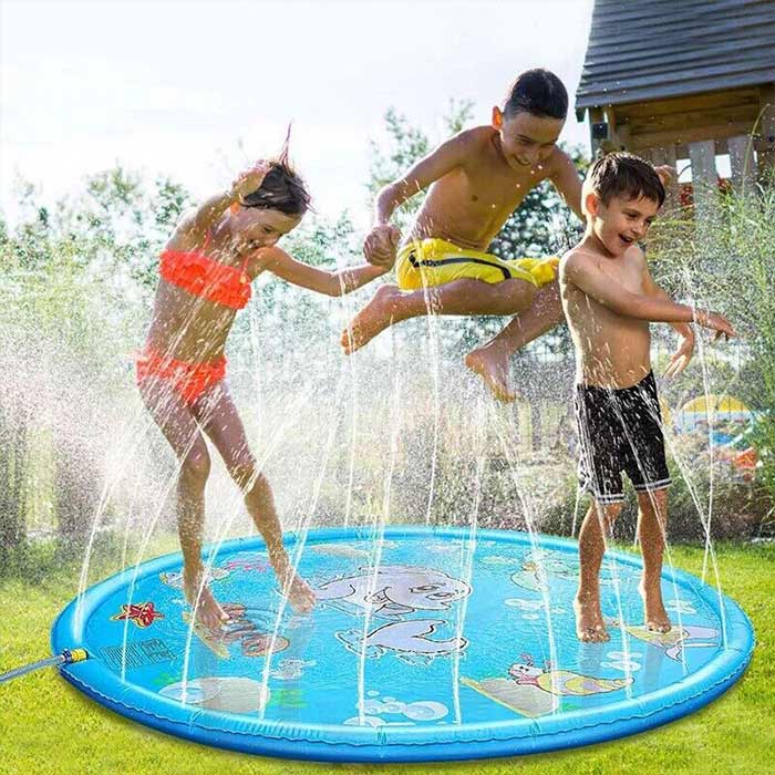 FunPoolPaw, an inflatable pool with fountain suitable for children and pets