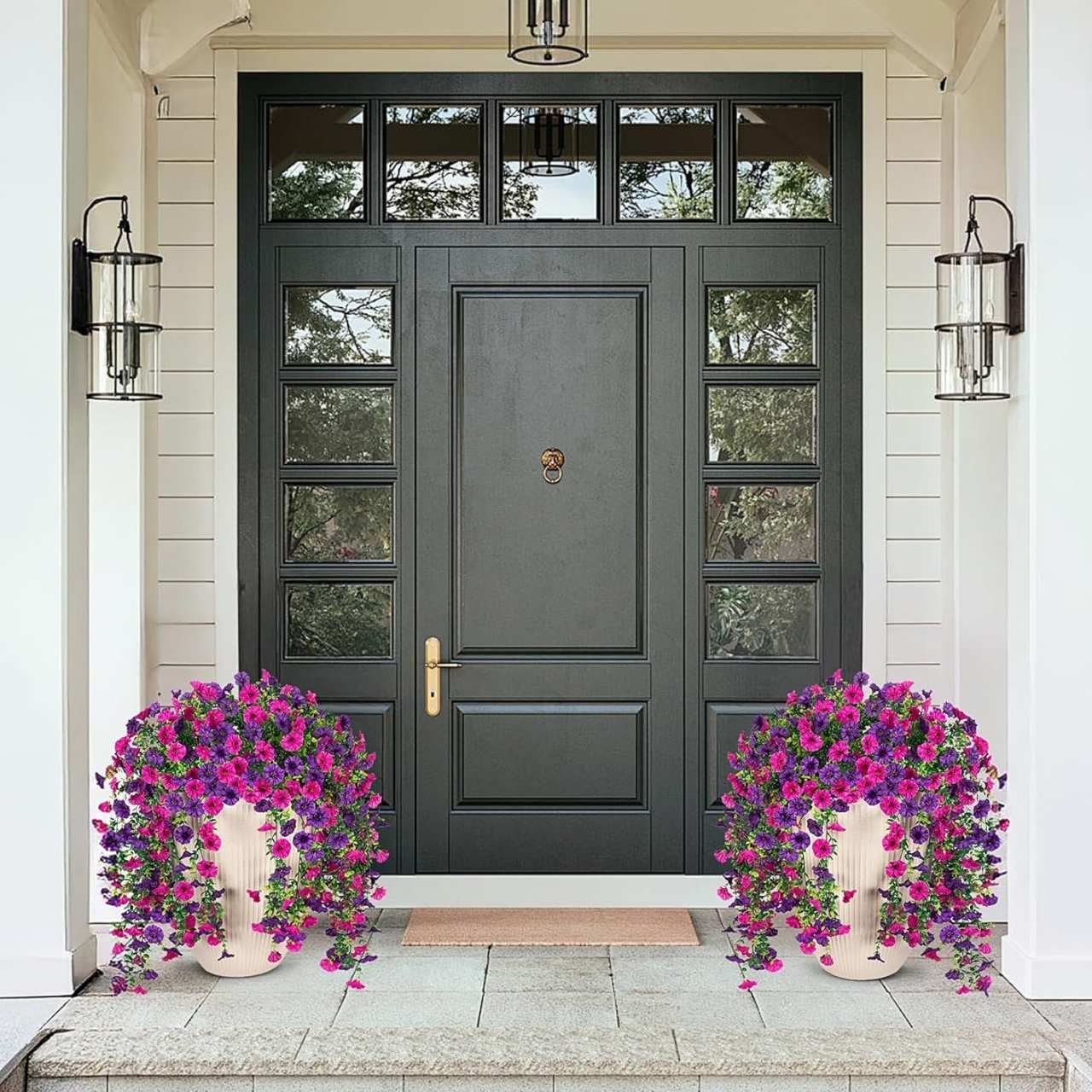 Universal use - ideal for indoors and outdoors.