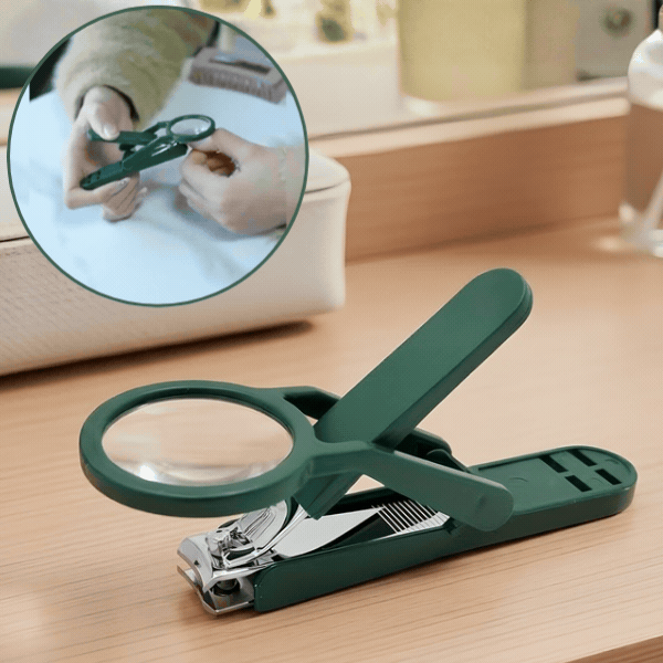 Nail Clipper with Magnifying Glass, Klipko - Image 1