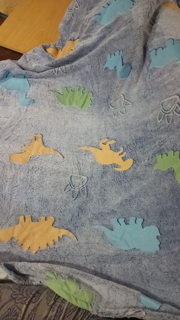 LuminousBlanket, the baby blanket that glows in the dark