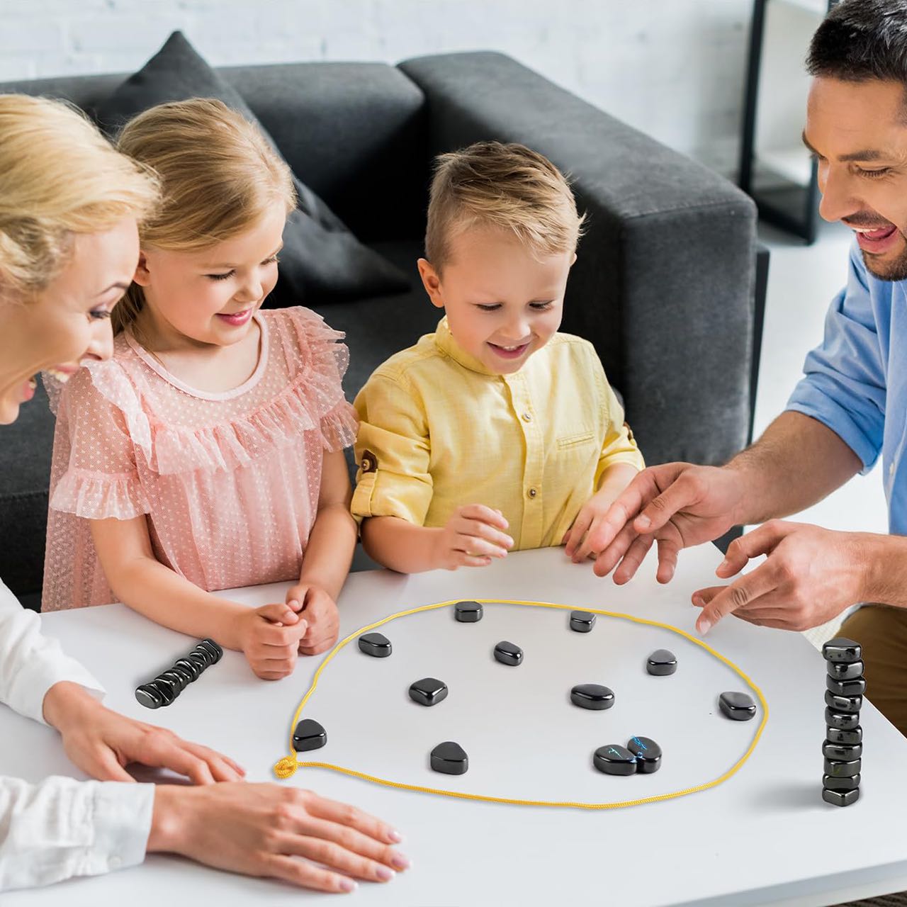 Ideal for play at home or on the go!