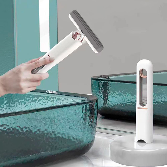 The handheld cleaner has a sponge that absorbs a large amount of liquid extremely quickly, so you can use it to clean or wipe up liquids!