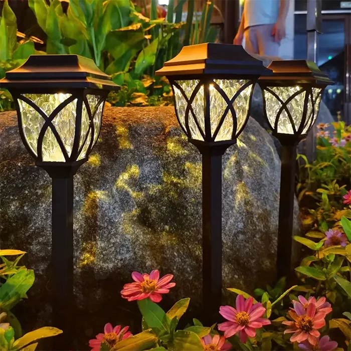 All-weather lamp!