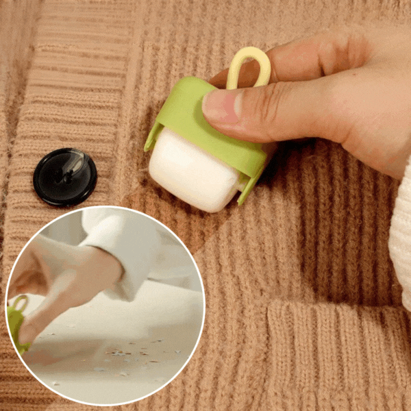 Prolly, mini roller for removing lint, hair and dust from textiles