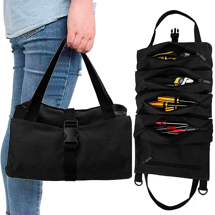 The bag has 5 separate compartments for storing different accessories!