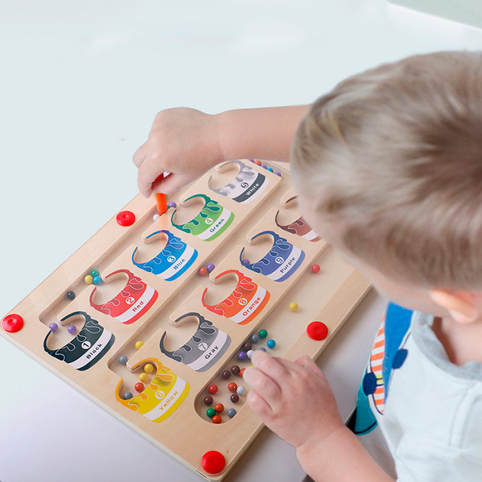 SortBoard, a didactic toy for sorting and learning colours - Image 4