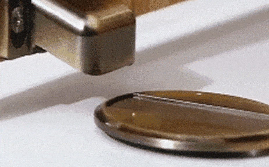 Protect your walls from door hitting with this magnetic door stop!😍