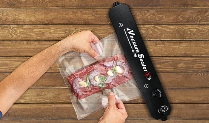 VacuumSealer, an automatic food vacuuming device - Image 5