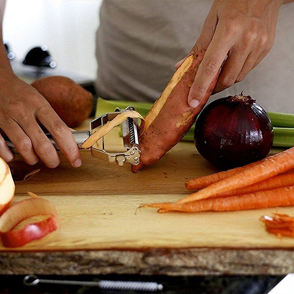 Vegistar, the ultimate peeler and slicer for vegetables and fruit + FREE recipe e-book - Image 3