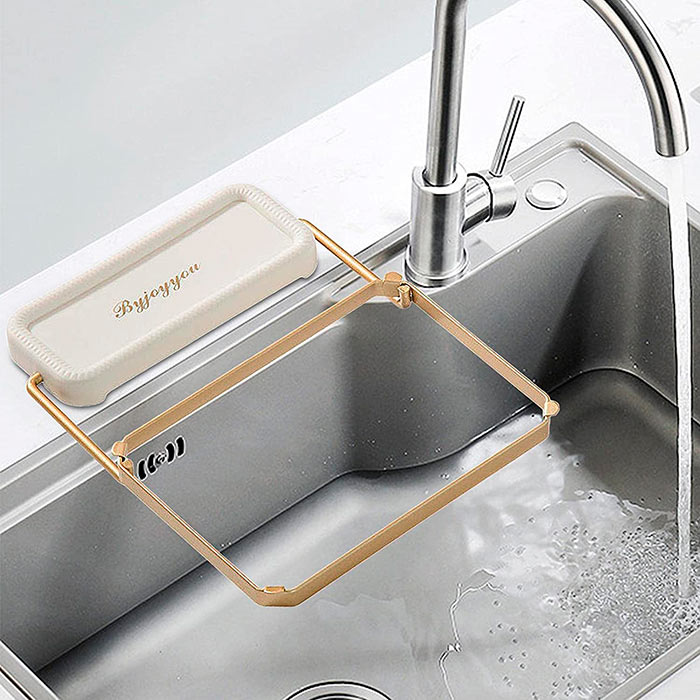 In the package you get a self-adhesive sticker for easy installation of the holder, a holder for the meshes to mount on your kitchen sink and 50 strong and compact mesh bags!