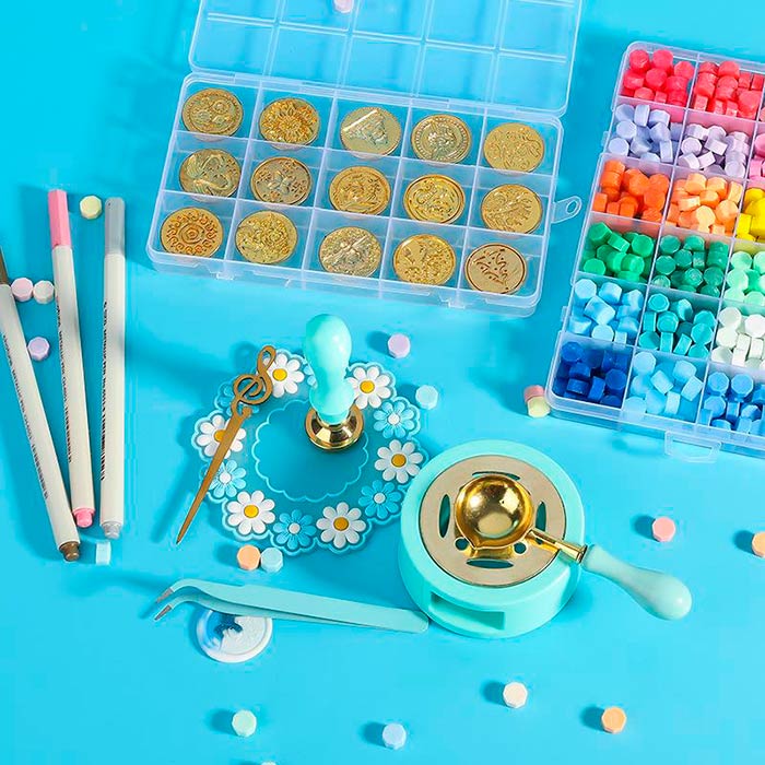 The 17-piece seal set has everything you need for a unique and precise seal!