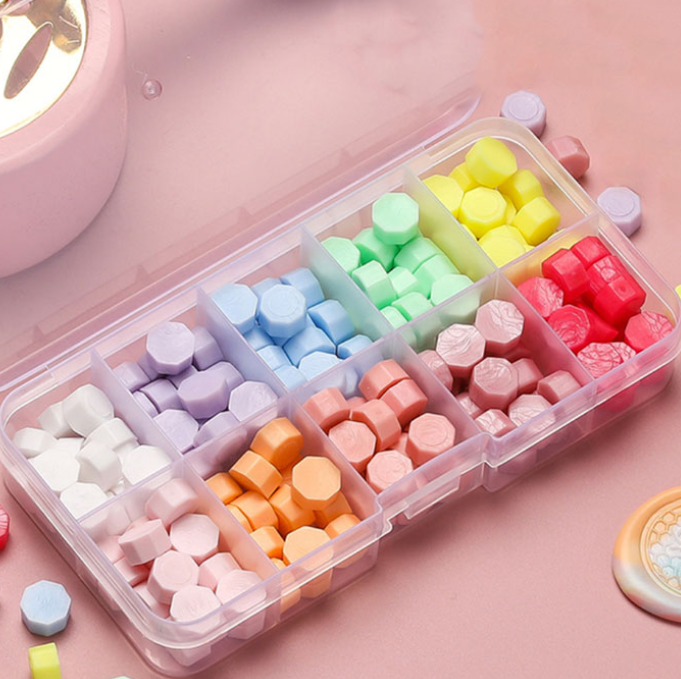 WaxPack, container with waxes of different colours (2 sets) - Image 1